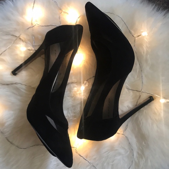 Express Shoes - EXPRESS CLASSIC POINTY HIGH HEELS